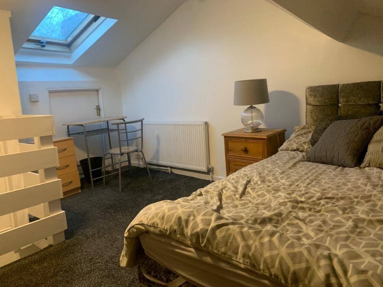 Spacious & Cosy Double Room for Rent – L13 3AP