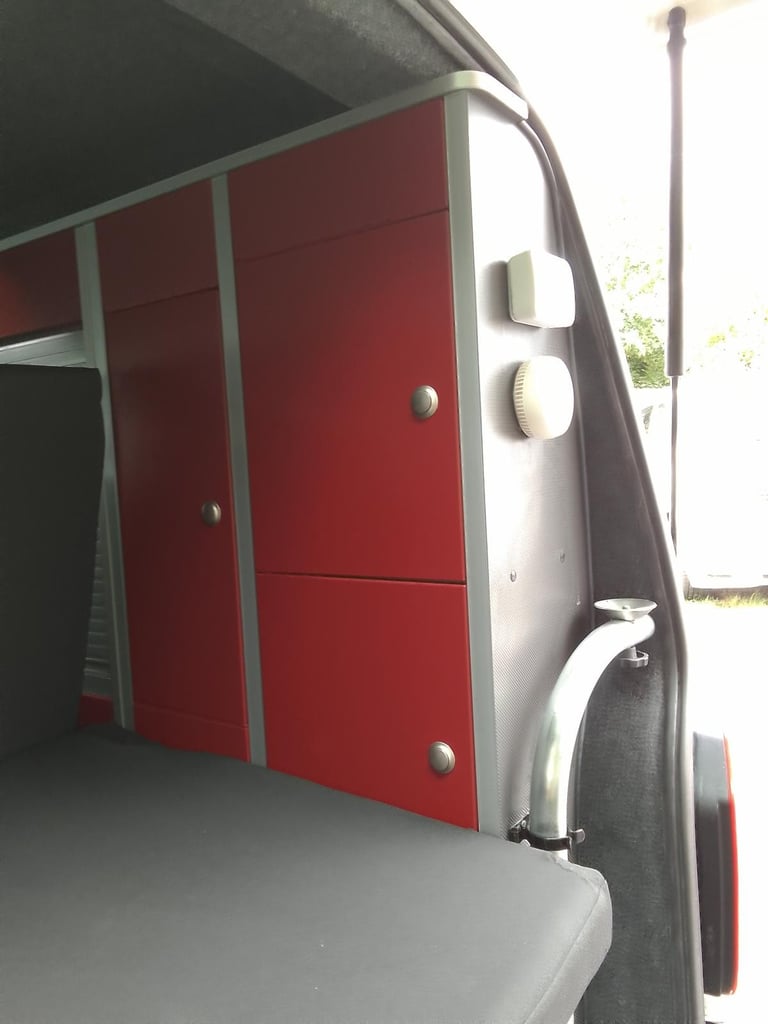 Volkswagen TRANSPORTER T30 H-LN TDI. HIGH TOP CAMPERVAN 