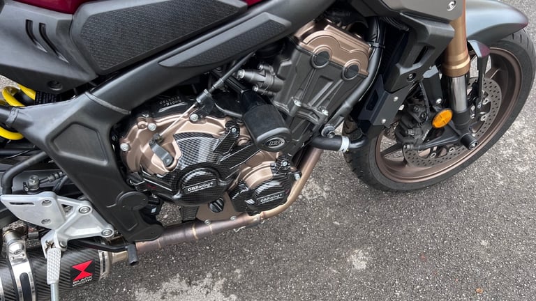 2019 Honda CB CB650RAKED (19MY) black widow can with original system fsh stunner  Tourer Petrol M...