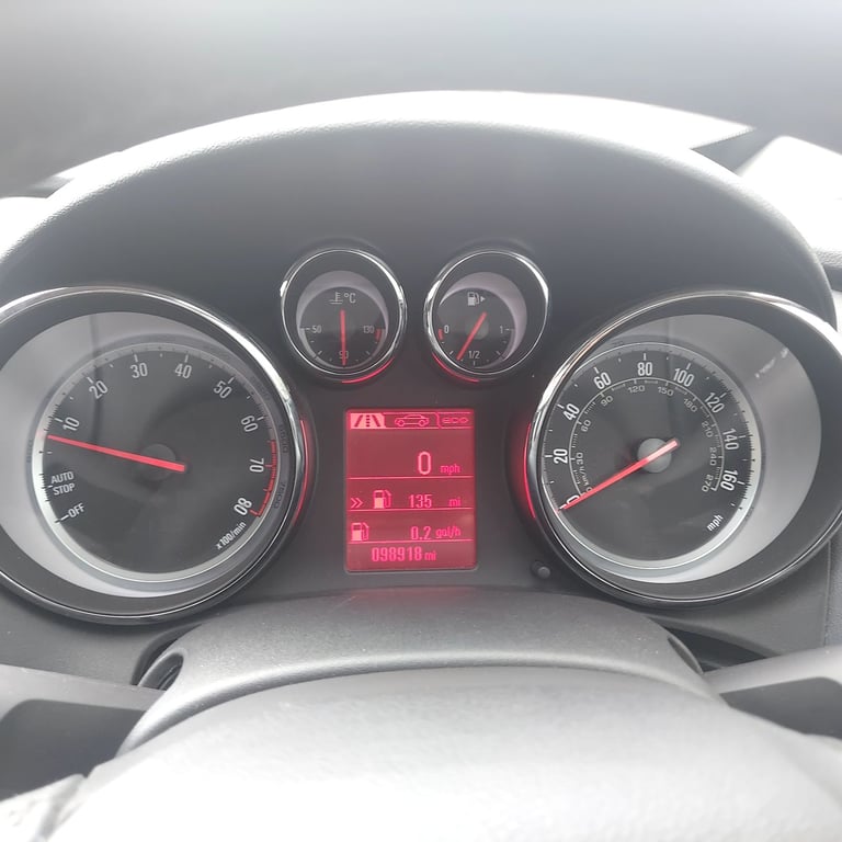 2014 Vauxhall Astra 1.4 Petrol Full Service History 