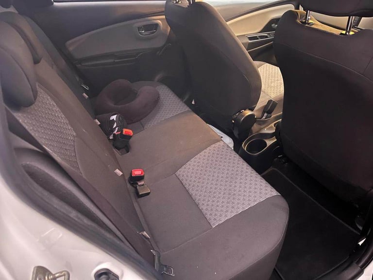 HPI CLEAR Toyota, YARIS, Hatchback, 2015, Manual, 1329 (cc), 5 doors