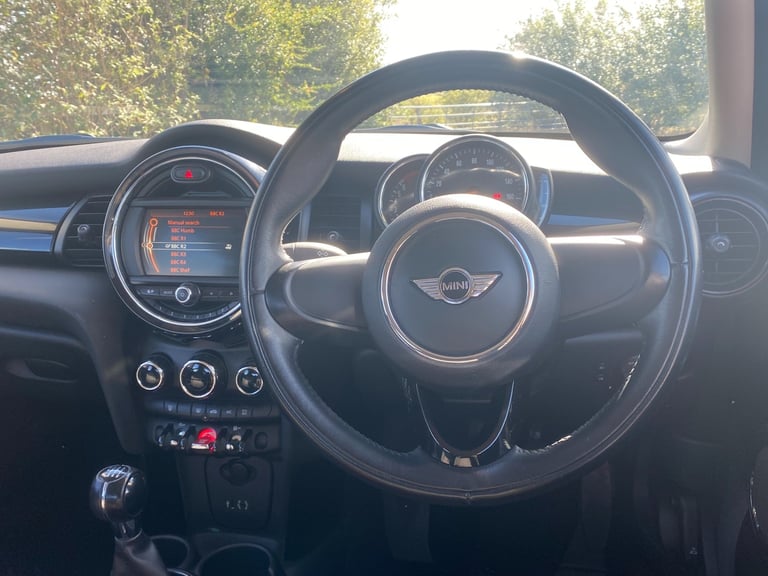 2017 MINI Hatch 1.5 Cooper 5dr - Pepper Pack &amp; Parking Sensors &amp; Full Mini History HATCHB...