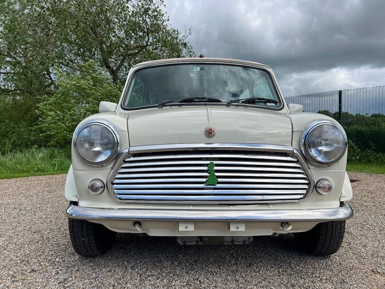 ROVER MINI PAUL SMITH RARE INVESTABLE CLASSIC MINI 1300 AUTOMATIC 1 OF 1800 MADE