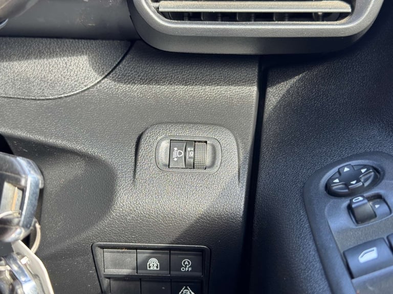 2019 Peugeot Rifter 1.2 Rifter Allure PureTech S/S 5dr - NATIONAL DELIVERY* Unlisted Petrol Manual