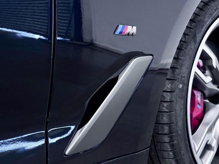 2022 BMW 5 Series 4.4 M550i V8 Saloon 4dr Petrol Steptronic xDrive Euro 6 (s/s) (530 ps) SALOON P...