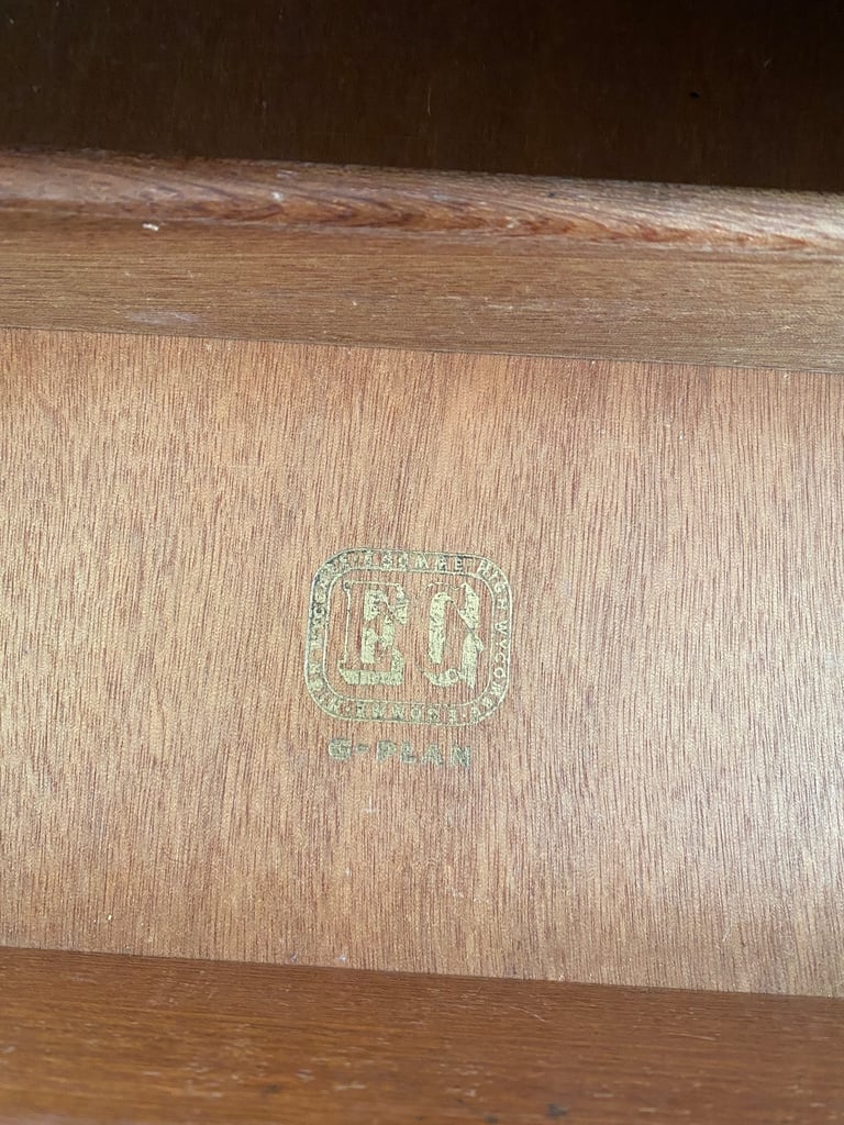 Dressing table Gplan 