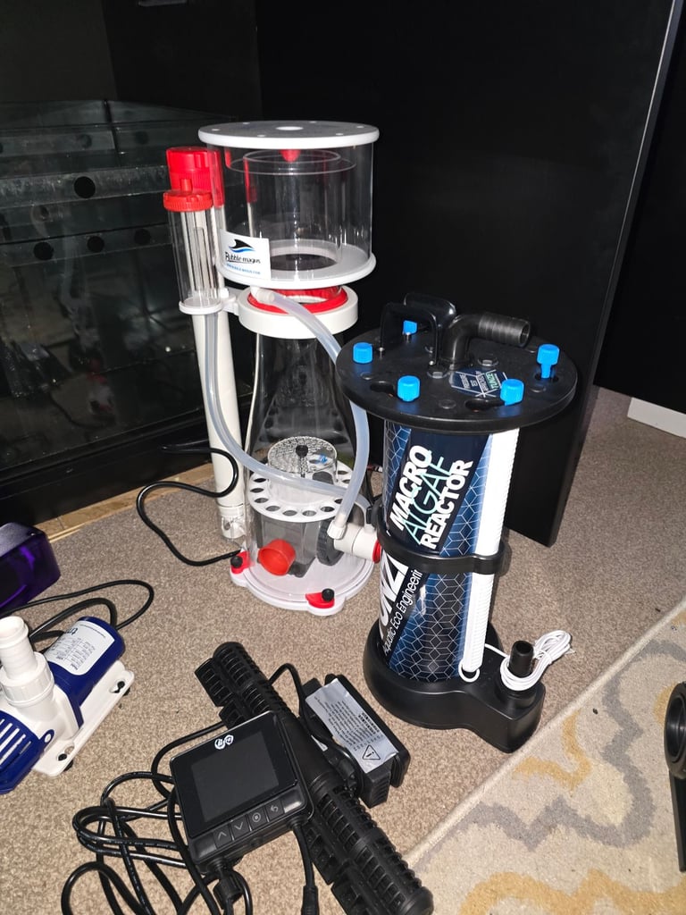 image for AQUARIUM RED SEA 525XL WITH ALL NEW EQUIPMENT 