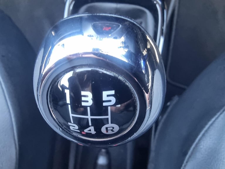 2018 Toyota AYGO 1.0 VVT-i x-clusiv Euro 6 5dr (Safety Sense) HATCHBACK Petrol Manual