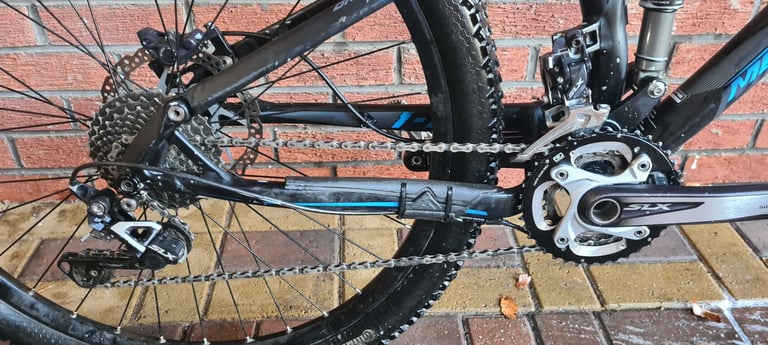 Merida One Twenty medium full suspension mountain bike