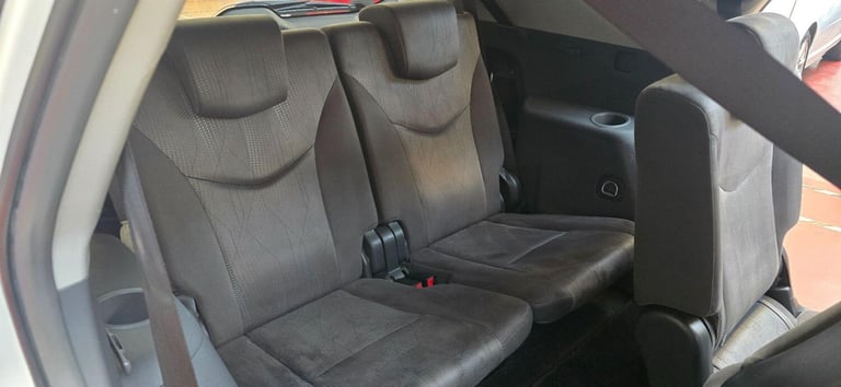 2011 Toyota Prius+ 7 SEATS +MODELESTA BODY KIT+AUTO ANDROID  Petrol/Electric Hybrid Automatic