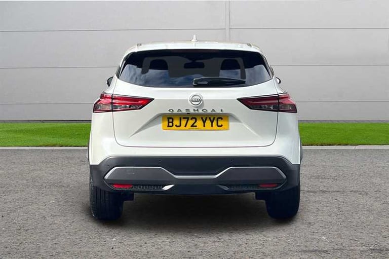 2022 Nissan Qashqai 1.3 DIG-T MH N-CONNECTA 5DR Hatchback Petrol Manual