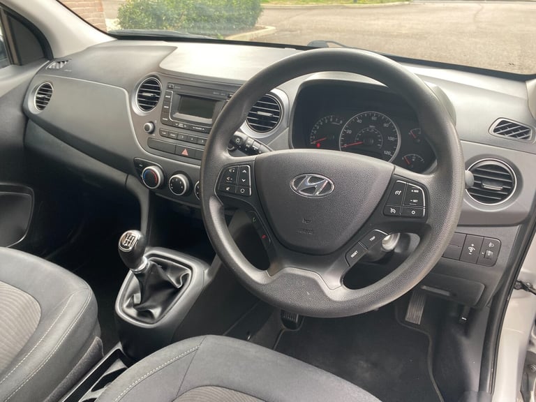 2017 Hyundai i10 1.2 SE Hatchback 5dr Petrol Manual Euro 6 (87 ps) Petrol