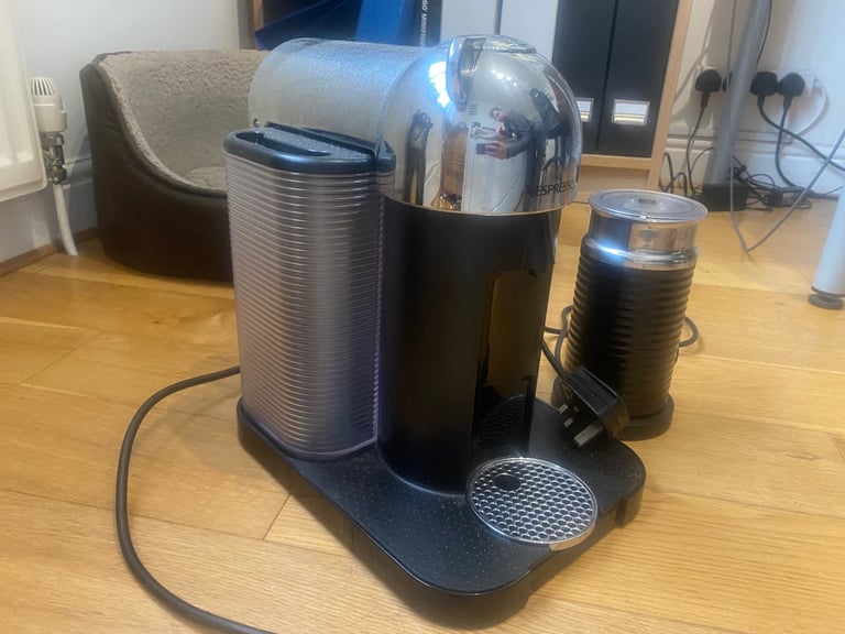 Nespresso Vertuo Coffee Machine + Milk Frother