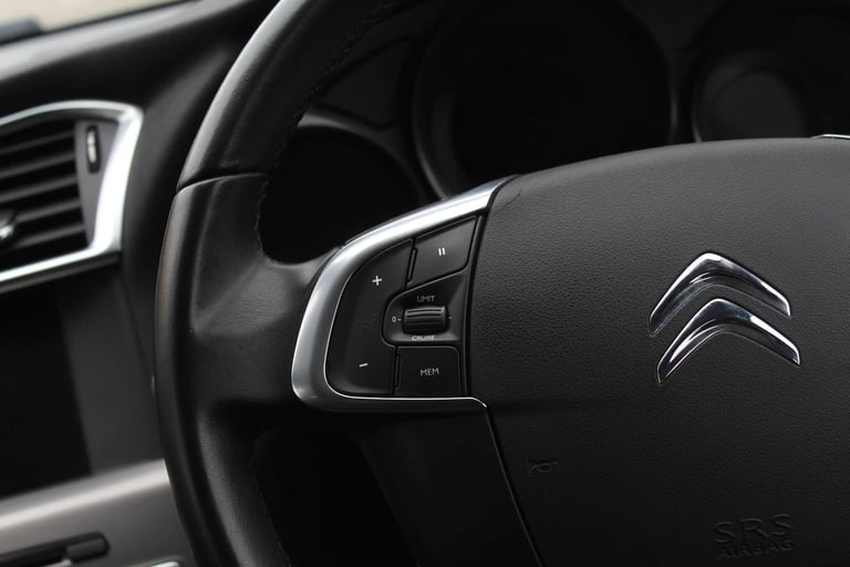 2016 Citroen C4 1.2 C4 Feel PureTech 5dr Hatchback Petrol Manual