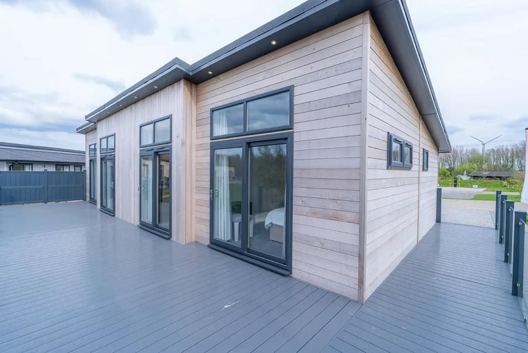 Omar Heron Cedar in Beverley  - Lodge / Caravan 