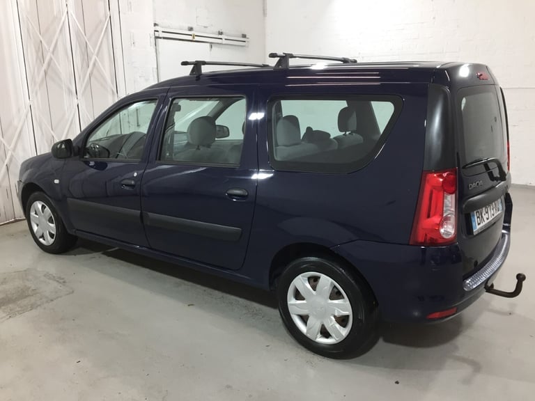 2011 Dacia Logan MCV 1.6 MPI AMBIANCE FRENCH LEFT HAND DRIVE Estate Petrol Manual