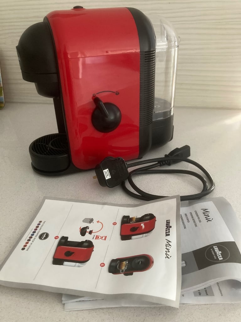 Lavazza A Modo Mia coffee maker, red