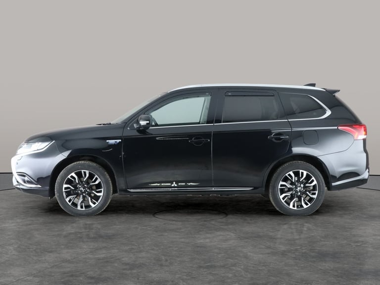 2018 Mitsubishi Outlander 2.0h 12kWh 5hs SUV 5dr Petrol Plug-in Hybrid CVT 4WD Euro 6 (s/s) (200 ...