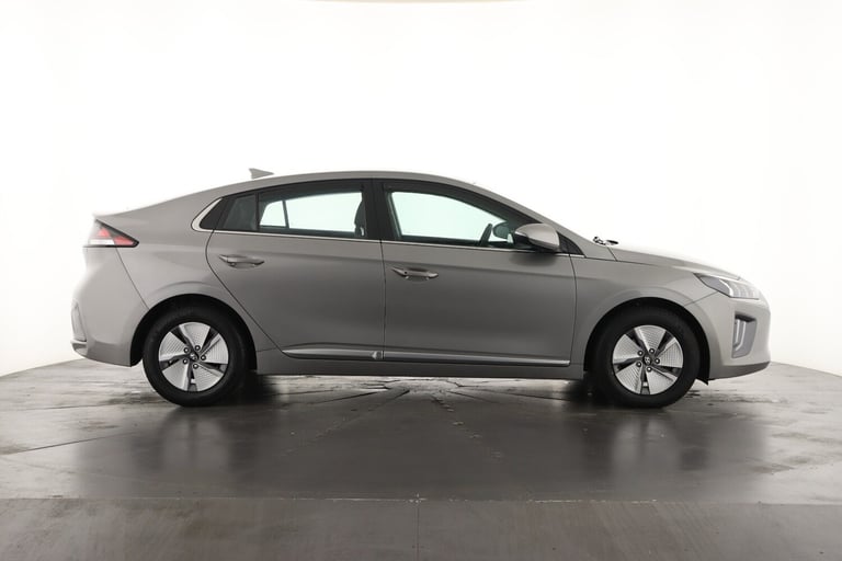 2022 Hyundai IONIQ 1.6 GDi Hybrid Premium 5dr DCT Hatchback Hybrid Automatic