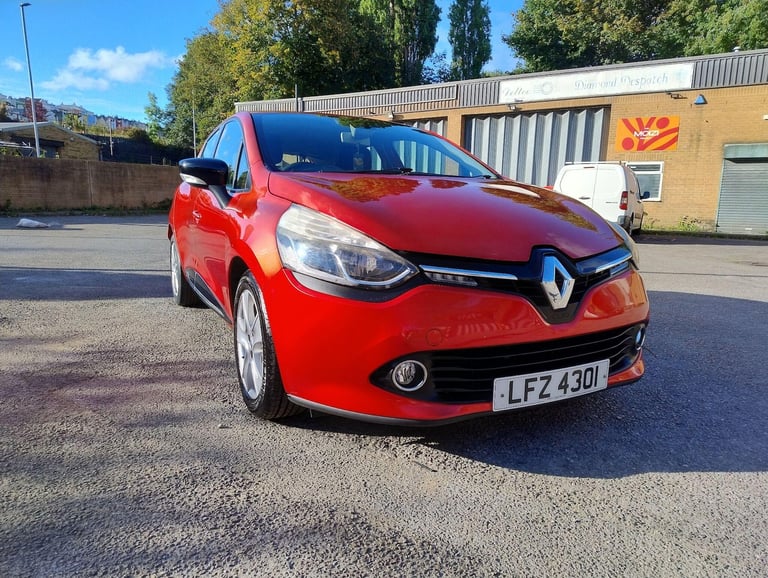 2013 Renault Clio 1.2 16V Dynamique MediaNav Euro 5 5dr HATCHBACK Petrol Manual