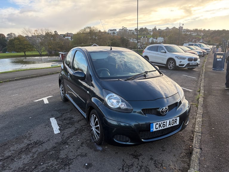 Toyota, AYGO, Hatchback, 2011, Manual, 998 (cc), 3 doors