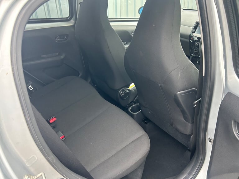 2021 Peugeot 108 1.0 72 Allure 5dr HATCHBACK PETROL Manual