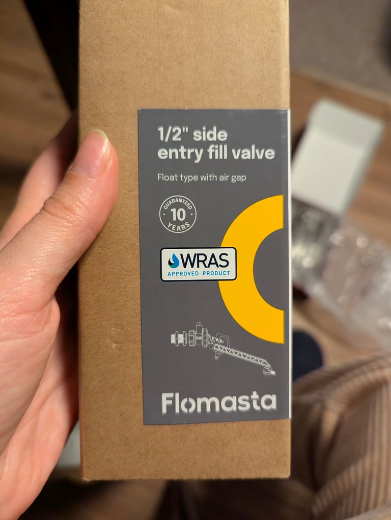 Flomasta 1/2" side entry fill valve