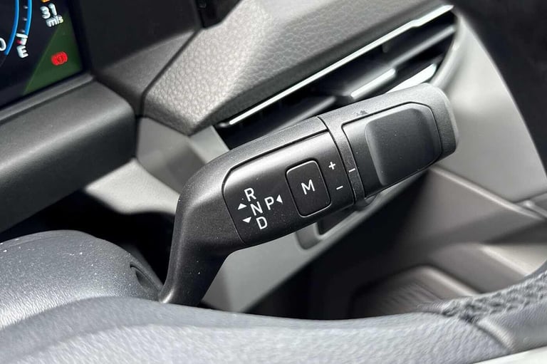 2025 Volkswagen Transporter T28 Panel Van Commerce Pro SWB 150 PS 2.0 TDI 8sp Automatic Van DIESE...