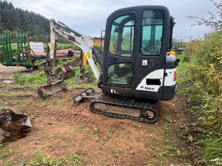 Mini Digger 1.6 ton