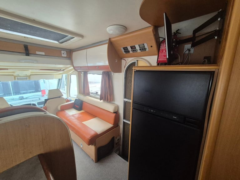 Dethleffs Premium Class Globetrotter Tag Axle A Class Motorhome 2002