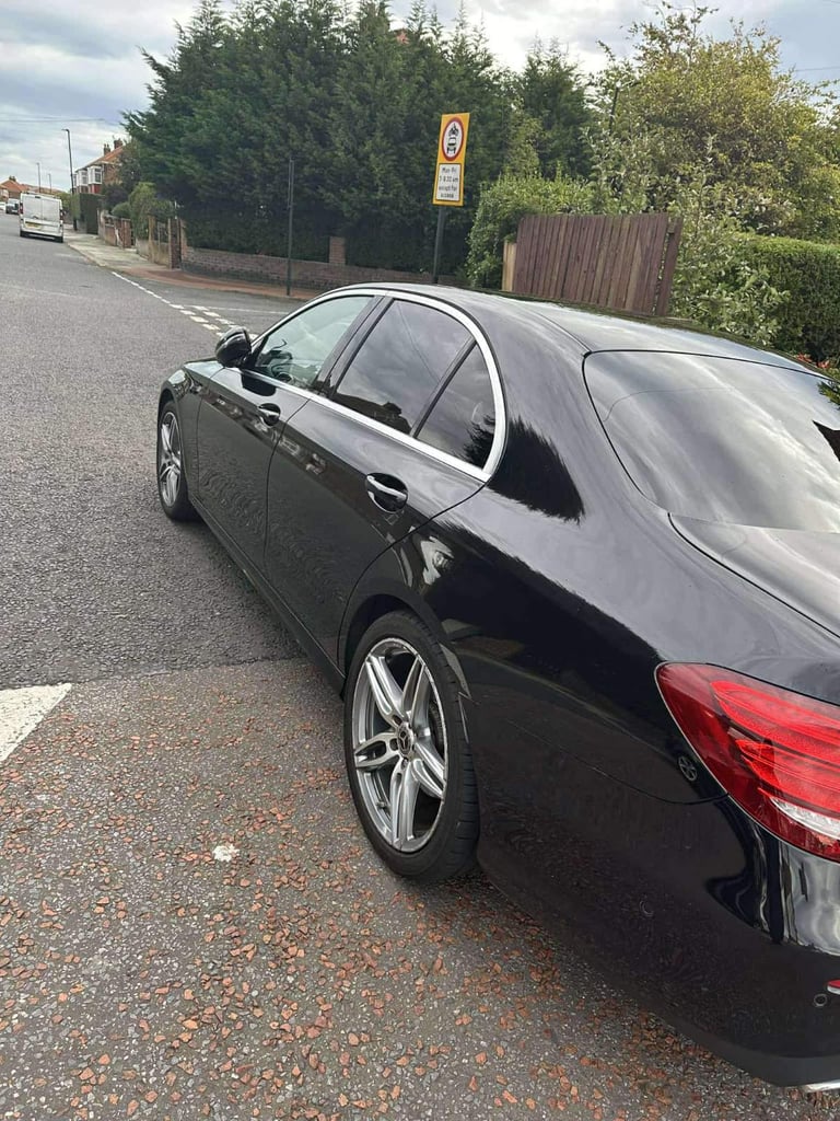 Mercedes-Benz, E CLASS, Saloon, 2018, Semi-Auto, 1950 (cc), 4 doors