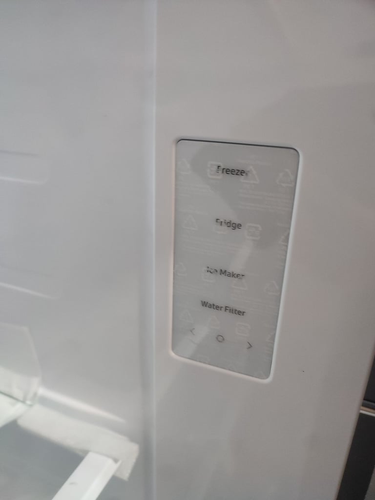 ➡️➡️NEW GRADED SAMSUNG FROST FREE AMERICAN STYLE FRIDGE FREEZER RRP £1,779 WE SELL £580!!