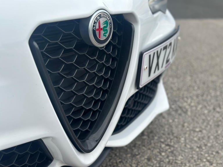 2022 Alfa Romeo Giulia 2.0 TB Sprint 4dr Auto SALOON Petrol Automatic