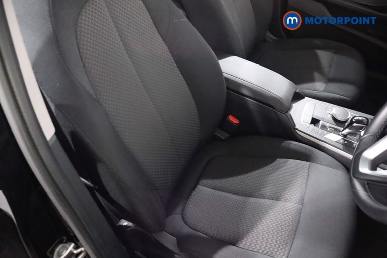 2024 BMW 1 Series 118i [136] SE 5dr Step Auto [Live Cockpit Pro] Hatchback Petrol Automatic