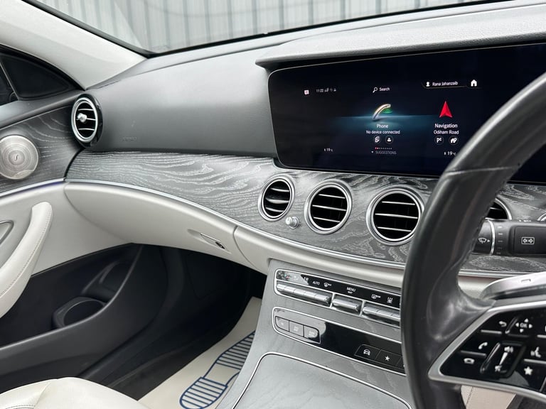 2021 Mercedes-Benz E Class 2.0 E300de 13.5kWh AMG Line Night Edition (Premium Plus) G-Tronic+ Eur...