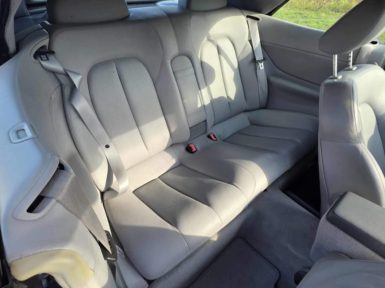 MERCEDES CLK 230 KOMPRESSOR AUTOMATIC CONVERTIBLE