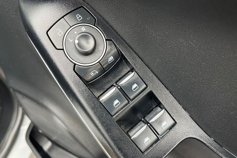 2023 Ford Puma 1.0 EcoBoost Hybrid mHEV ST-Line X 5dr HATCHBACK PETROL Manual