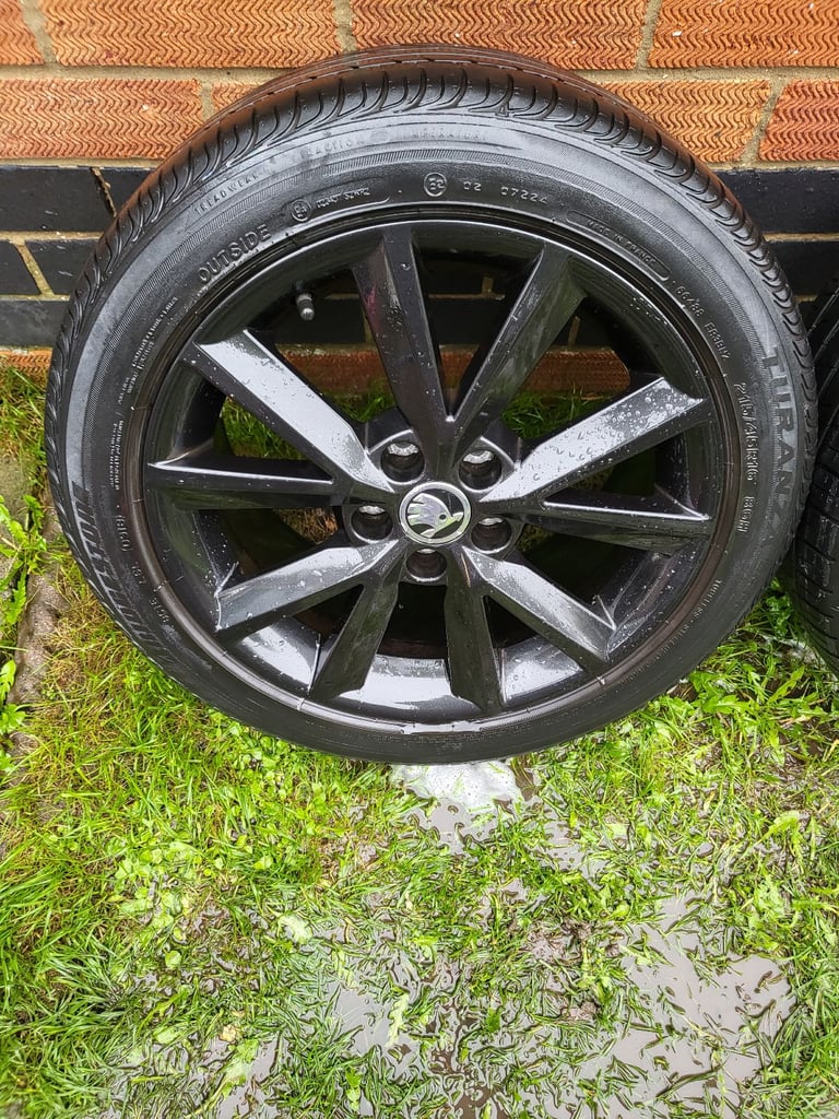16 inch 5x100 Skoda Fabia Alloy wheels 