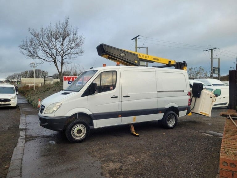2012 ON 12 PLATE MERCEDES-BENZ SPRINTER 513CDI 2200CC 5000KG CHERRY PICKER 