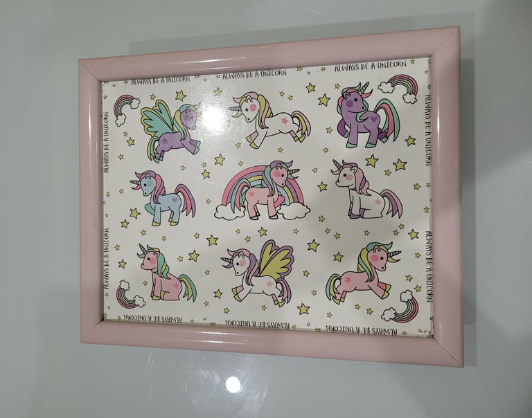 image for Free Kids unicorn TV / Lap tray