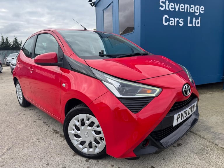 2019 Toyota AYGO 1.0 VVT-i x-play x-shift Euro 6 5dr HATCHBACK Petrol Automatic