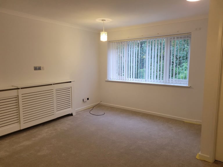 3 bedroom terraced house to rent in Liss