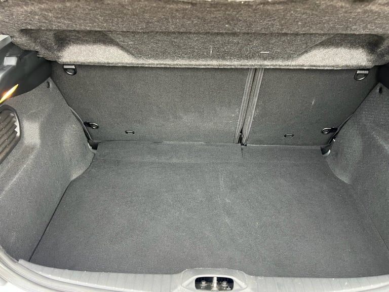 2018 Peugeot 208 1.2 PureTech Allure Hatchback 5dr Petrol EAT Euro 6 (s/s) (110 ps) Hatchback Pet...