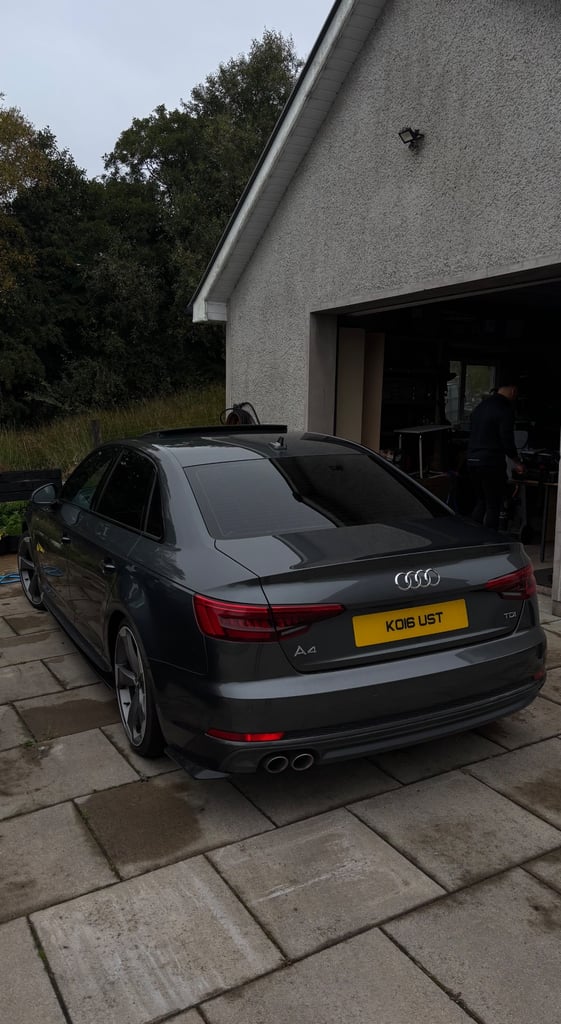 Audi, A4, Saloon, 2016, Manual, 1968 (cc), 4 doors