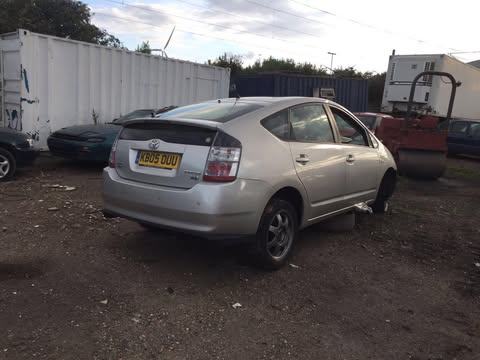 toyota prius mk2 1.5 hybrid parts and spare