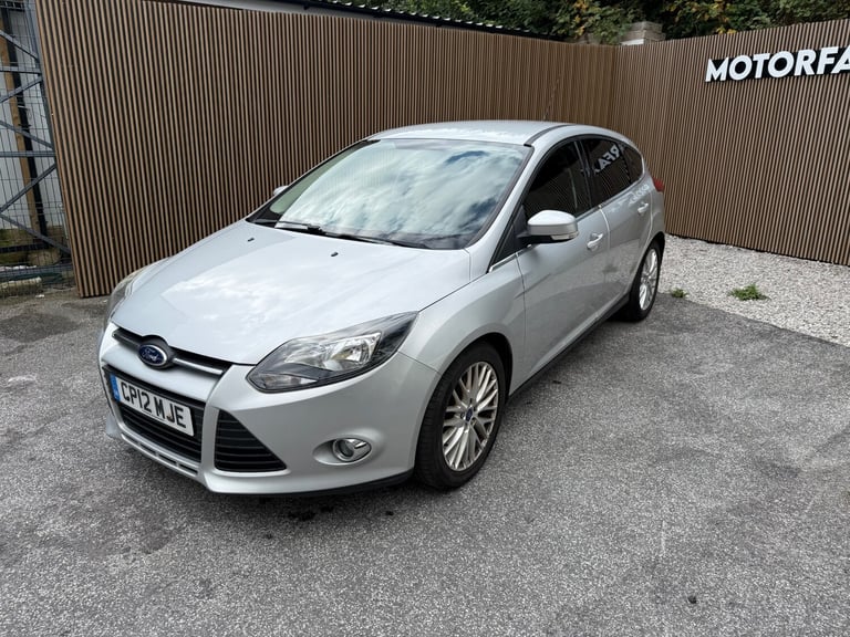 2012 Ford Focus 1.6 Zetec 5dr HATCHBACK Petrol Manual