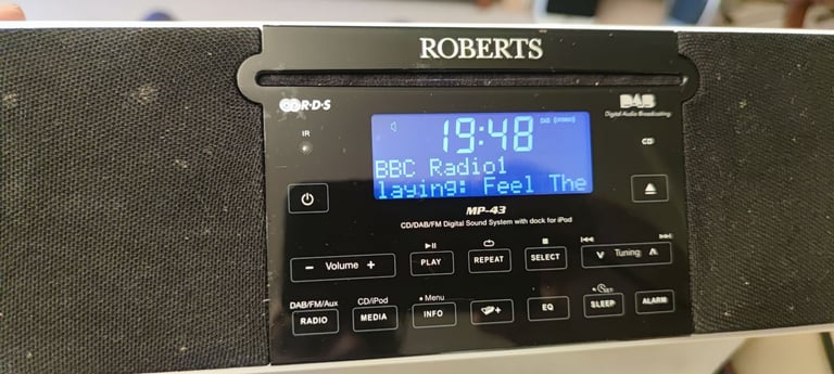 Roberts MP Sound 43 CD/DAB+/FM Black Radio. iPod dock,