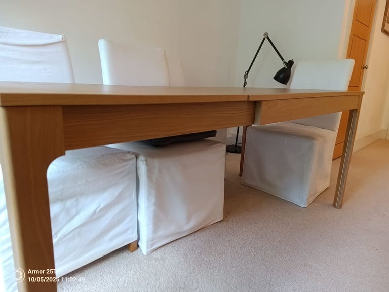 Dining Table & Chairs