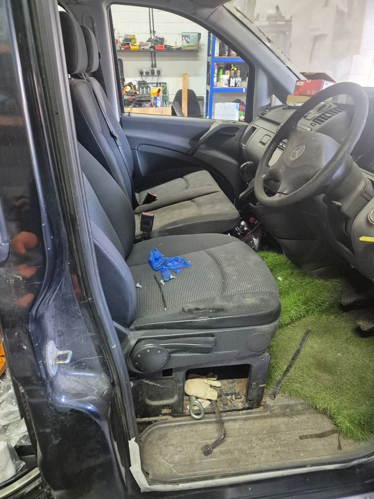 Mercedes Vito 639 Cdi 646 983 Breaking Spares Parts 716637 2004 Onwards W639 Van