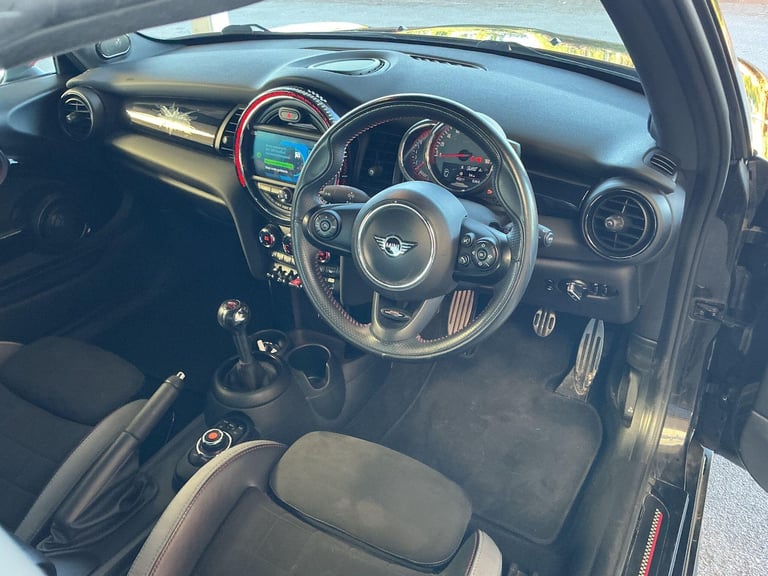  MINI Hatch 2.0 John Cooper Works GPF Hatchback 3dr Petrol Manual Euro 6 (s/s) (231 ps) Petrol Ma...